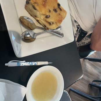 Marblehead Chowder House - Bread pudding w/ whiskey sauce - Seafood Near Me - Westampton, New Jersey