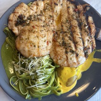 MISKY Peruvian Latin Restaurant and Bar - 107. Tallarines Verdes Con Pechuga a La Parrilla - Salad Near Me - Dothan, Alabama MISKY Peruvian Latin Restaurant and Bar - 107. Tallarines Verdes Con Pechuga a La Parrilla - Salad Near Me - Dothan, Alabama