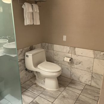Palms Place - Bathroom - Hotels Near Me - Las Vegas, Nevada Palms Place - Bathroom - Hotels Near Me - Las Vegas, Nevada