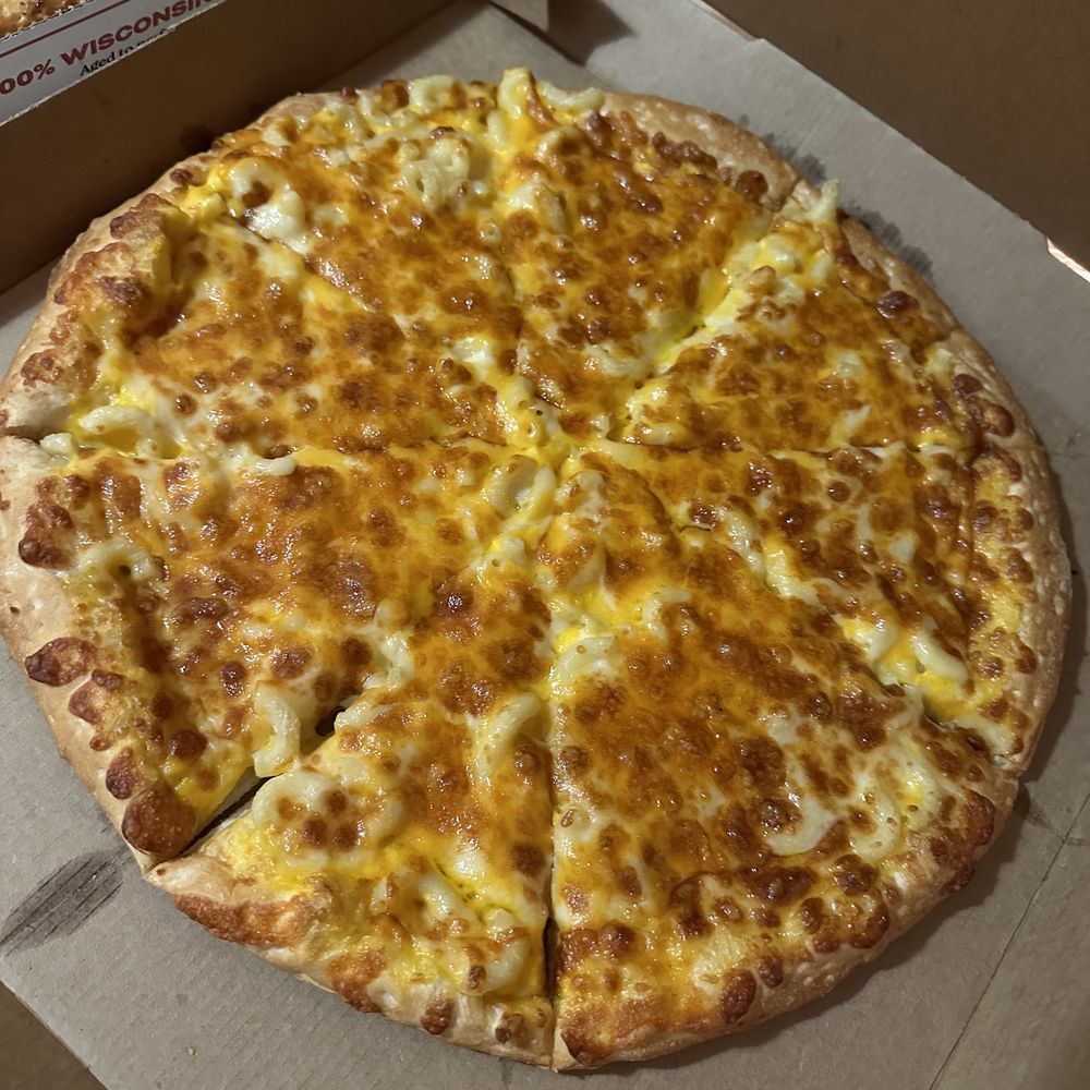 Mac N Cheese Pizza Mac N Cheese Pizza
