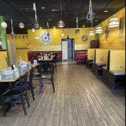 Suvai Biriyani & Curries