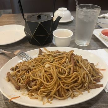 Wild Ginger Asian Bistro - BBQ Pork Lo Mein - Asian Fusion Near Me - Gilbert, Arizona