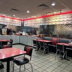 Freeway Cafe - Back dining room