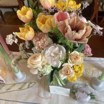 Hyssop Floral - Floral Designers Near Me - Grand Rapids, Michigan Hyssop Floral - Floral Designers Near Me - Grand Rapids, Michigan