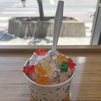 Sylas & Maddy's - Cherry cobbler ice cream with gummy bears - Ice Cream & Frozen Yogurt Near Me - Lawrence, Kansas