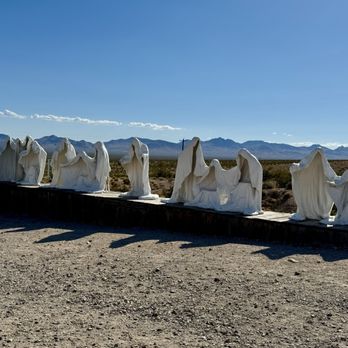 The Goldwell Open Air Museum - 08.30.24 Albert Szukalski's ghostly "The Last Supper" Sculpture - Walking Tours Near Me - Beatty, Nevada