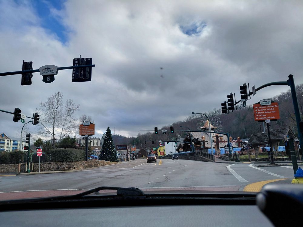 Glades Homemade Candies Logo