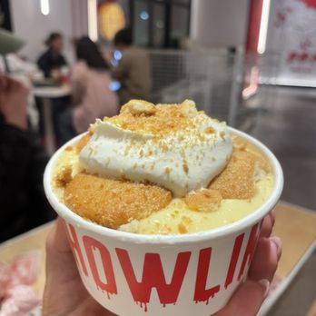 Howlin' Ray's - Banana Pudding - Southern Near Me - Pasadena, California Howlin' Ray's - Banana Pudding - Southern Near Me - Pasadena, California