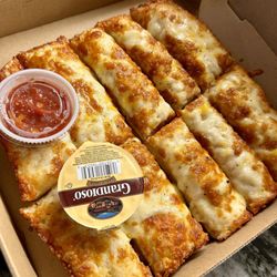 Tiny Town Pizza & Subs - Deep dish cheesy bread
