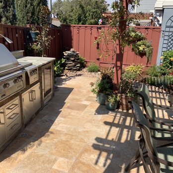 Sambranos's Masonry - Grill, fountain and travertine tile. So nice... - Masonry/Concrete Near Me Sambranos's Masonry - Grill, fountain and travertine tile. So nice... - Masonry/Concrete Near Me