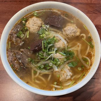 Lang Viet - Bun Bo Hue - Vietnamese Near Me - Kent, Washington Lang Viet - Bun Bo Hue - Vietnamese Near Me - Kent, Washington