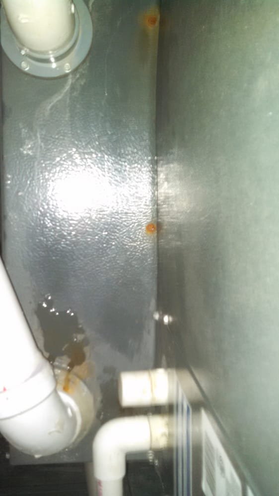 Slide of Ronnie Ritchie Service