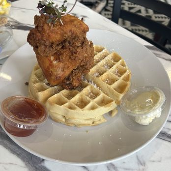 Blossoms Brunch Bar - Chicken and Waffle with hot honey sauce and butter - Breakfast & Brunch Near Me - Rahway, New Jersey