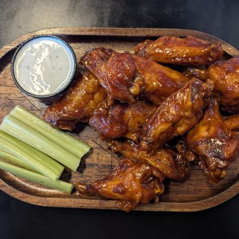 Roadside Kitchen - 10 Piece Chicken Wings - Burgers Near Me - Palmer, Massachusetts Roadside Kitchen - 10 Piece Chicken Wings - Burgers Near Me - Palmer, Massachusetts