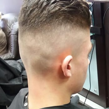 Cuts N Clippers - Barbers Near Me - Horley, SRY