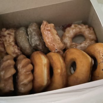 Gibson's Donuts - A dozen assorted Donuts - Donuts Near Me - Memphis, Tennessee
