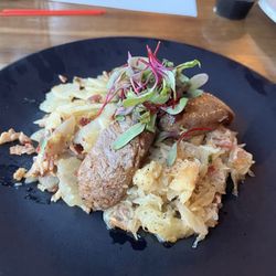 Highlands Restaurant and Lounge 289 - Sausage trio.   A must.