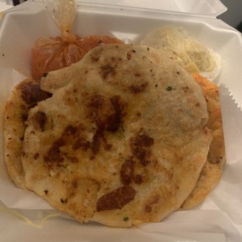 Antojitos Mios - Chicken and Cheese Pupusas - Food Trucks Near Me - Woodbridge, Virginia Antojitos Mios - Chicken and Cheese Pupusas - Food Trucks Near Me - Woodbridge, Virginia
