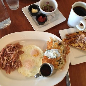 Blue's Egg + Bakery - Breakfast & Brunch Near Me - Milwaukee, Wisconsin