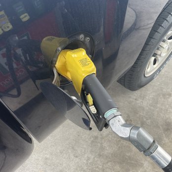 7-Eleven - Pumping gas - Convenience Stores Near Me - Midwest City, Oklahoma