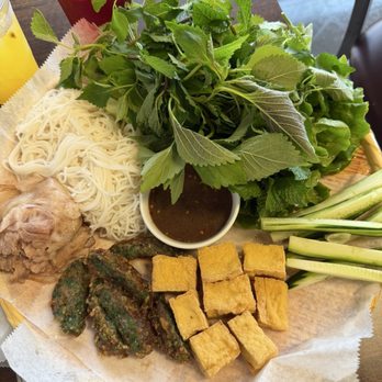 Lua Vietnamese Restaurant - Bun dau - Vietnamese Near Me - Smyrna, Tennessee