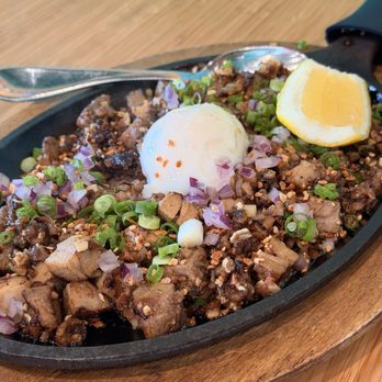 Kilig - Sizzling sisig - Filipino Near Me - Seattle, Washington Kilig - Sizzling sisig - Filipino Near Me - Seattle, Washington