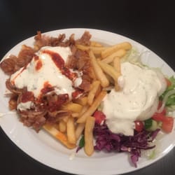 Side Döner & Pizza - Dönerteller mit Pommes (7,-EUR)