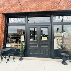 Urban Junkie - Storefront