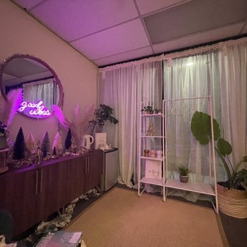 CuretoDence Skin - Picture of how their waiting room previously looked like - Skin Care Near Me - Fremont, California CuretoDence Skin - Picture of how their waiting room previously looked like - Skin Care Near Me - Fremont, California