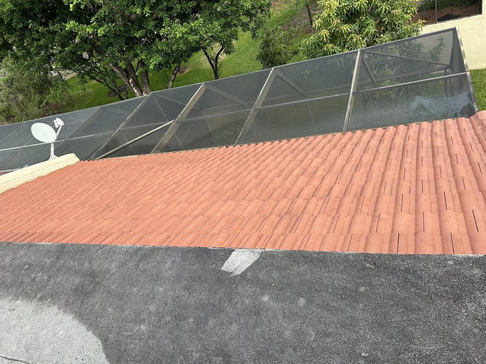 Slide of Fred Roofing Service