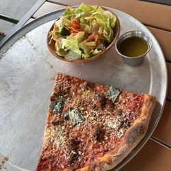Dino's Pizza - Margherita with meatballs and side salad