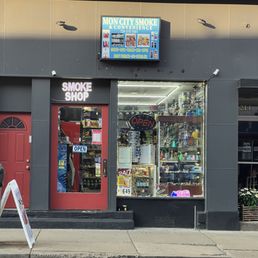 Exterior photo of Mon City Smoke & Convenience - Monongahela, Pennsylvania Exterior photo of Mon City Smoke & Convenience - Monongahela, Pennsylvania