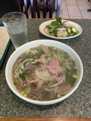 LD Phở by null