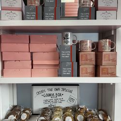Kauai Petite Sweets - Build your own cookie box.
