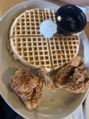 Lo-Lo's Chicken & Waffles by null