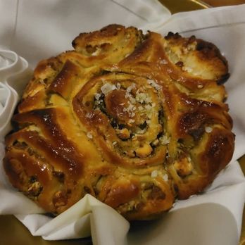 Dagon - "Kubaneh" bread (pull-apart bread) - Bars Near Me - New York, New York