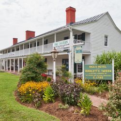 Rice's Hotel/Hughlett's Tavern Foundation - Rice's Hotel / Hughlett's Tavern, just off Route 360, hidden behind the old Northumberland Courthouse