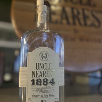 SkyLounge - Uncle Nearest 1884 - Lounges Near Me - Atlanta, Georgia