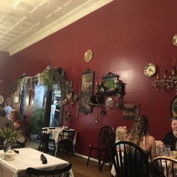 Garden Gate Emilys Tea Room - English decor