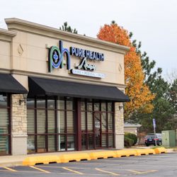 Pure Health - Parking Lot View
