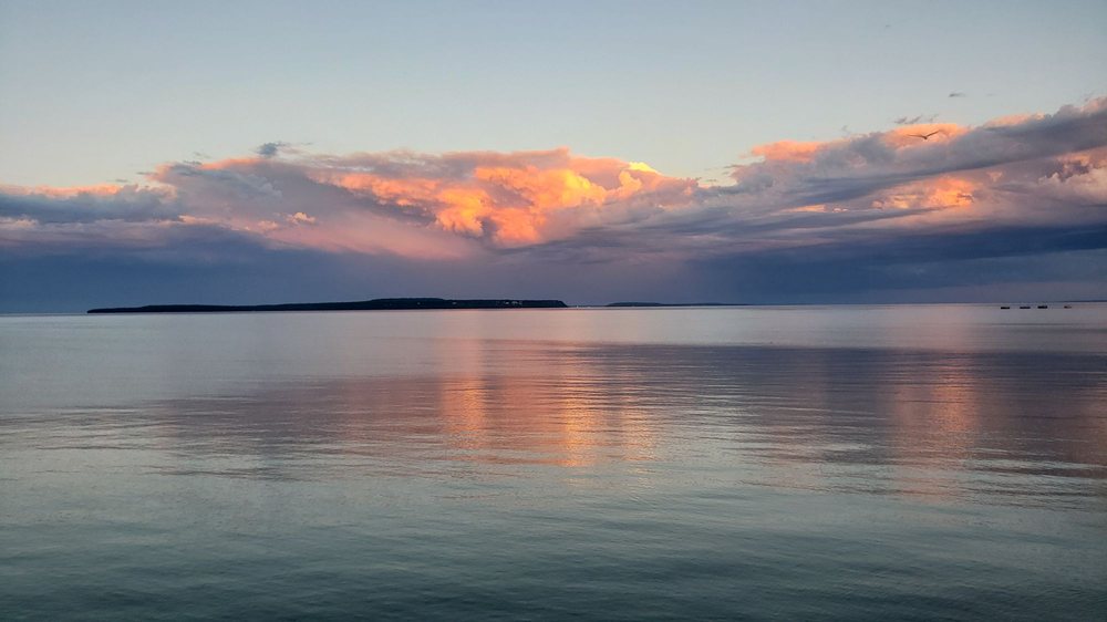 QUALITY INN LAKEFRONT Updated June 2024 18 Photos & 13 Reviews