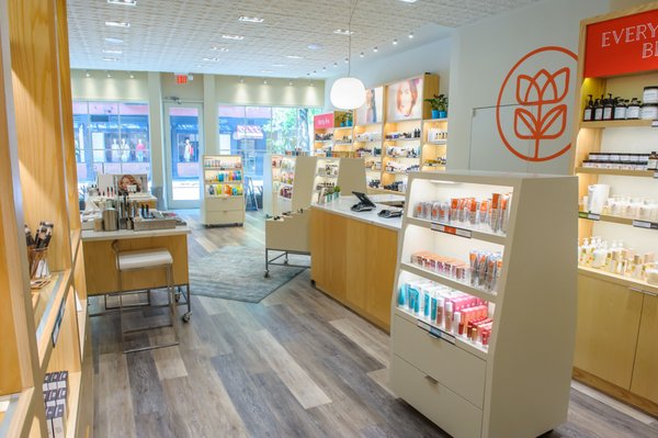 Credo Beauty by null