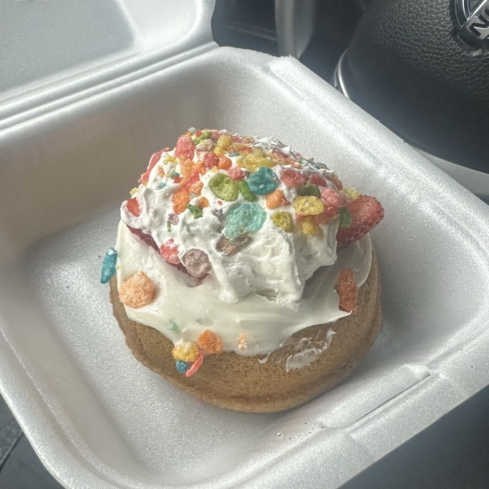 The Hype Nutrition - fruity pebbles donut - Juice Bars & Smoothies Near Me - Manteca, California The Hype Nutrition - fruity pebbles donut - Juice Bars & Smoothies Near Me - Manteca, California