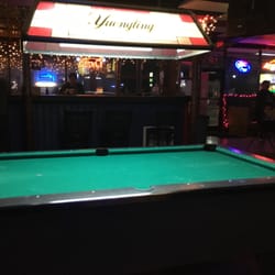 Lucky's  Bar & Grill