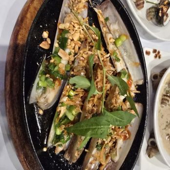 Bien Hen Restaurant - Seafood Near Me - Westminster, California Bien Hen Restaurant - Seafood Near Me - Westminster, California