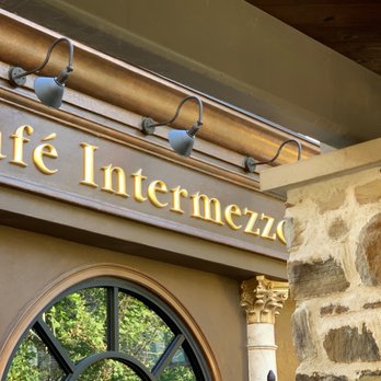 Café Intermezzo - Avalon - ROACH - Coffee & Tea Near Me - Alpharetta, Georgia