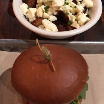 Le Chic Shack - Burgers Near Me - Quebec City, Quebec