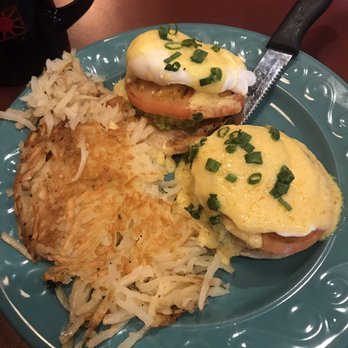 Ray's Restaurant - California eggs Benedict + hashbrowns - Breakfast & Brunch Near Me - Canandaigua, New York