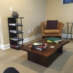 Ron Kirsner, MD - Calm waiting room
