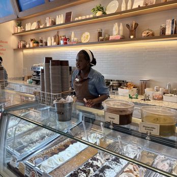 Bacio Di Latte - Ice Cream & Frozen Yogurt Near Me - San Jose, California